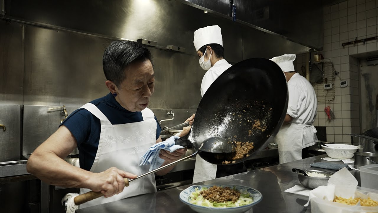 『キッチンから花束を』（2024）台湾家庭料理店「ふーみん」、50年間愛された料理の原点とは？