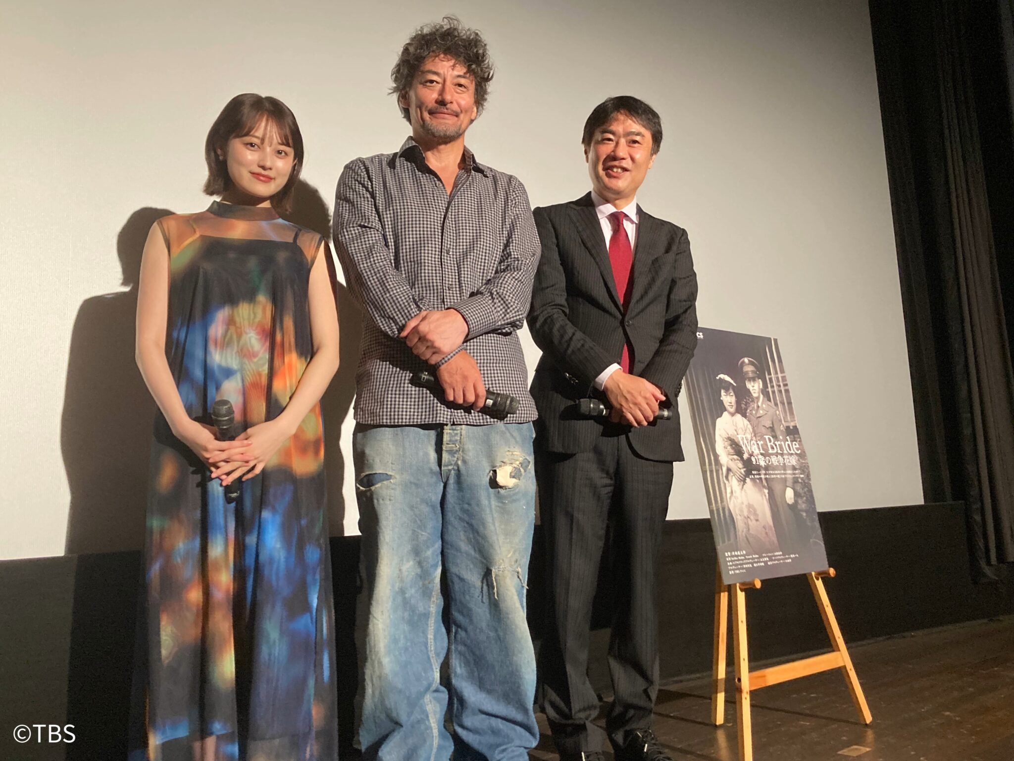 終戦80年、戦争を生き抜いた“声”を今に伝える── 『War Bride 91歳の戦争花嫁』舞台挨拶に山口馬木也・福山絢水・川嶋龍太郎監督が登壇