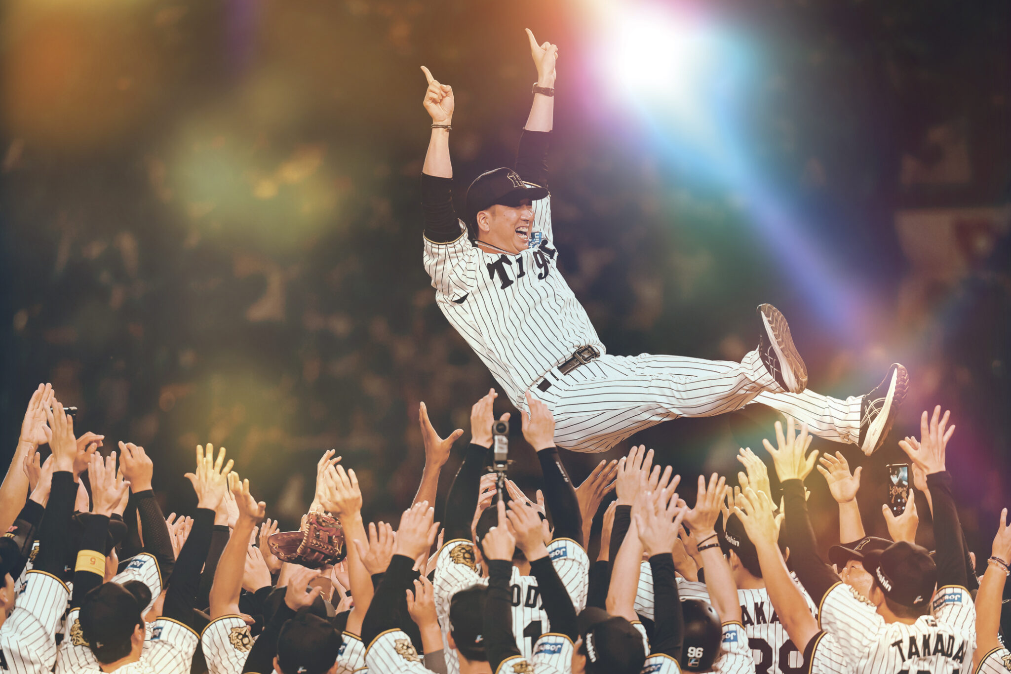 『阪神タイガース THE OFFICIAL MOVIE 2025 ―栄光の虎道―』 入場者プレゼント第2弾・第3弾は“スペシャル選手カード”　さらに、応援上映の開催も決定！